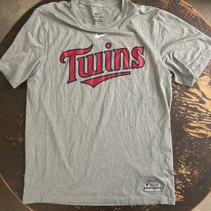 Minnesota Twins Nike Athletic Shirt
